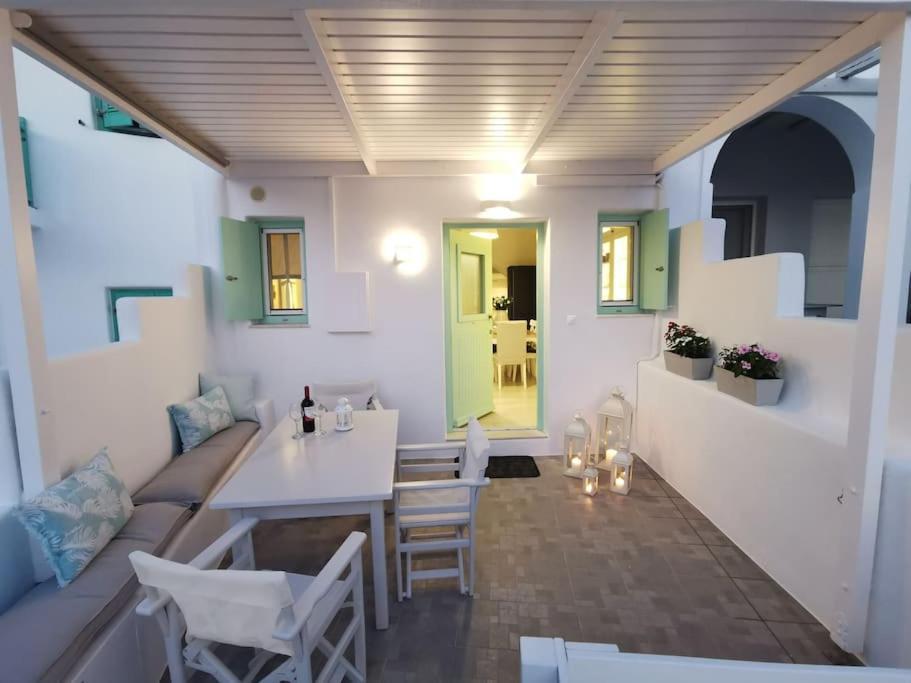 Vila The Minty Door Boutique House Nausa Exteriér fotografie